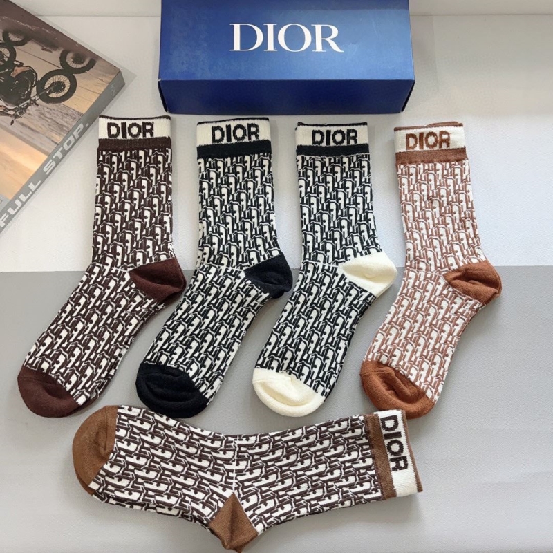 DIOR